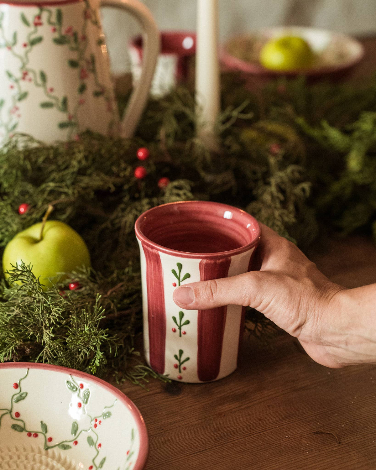 Kerstbeker Maretak – Handbeschilderd Spaans Keramiek
