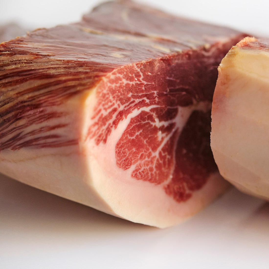 Pata Negra ham – Jamon Bellota 100% Iberico ontbeend (stuk)